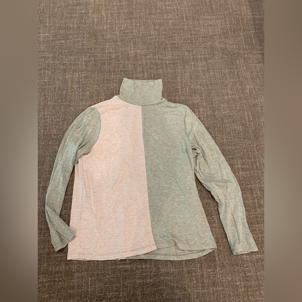 Turtleneck long sleeve